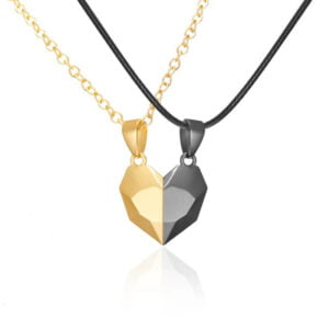 Magnetic Heart Necklace Set