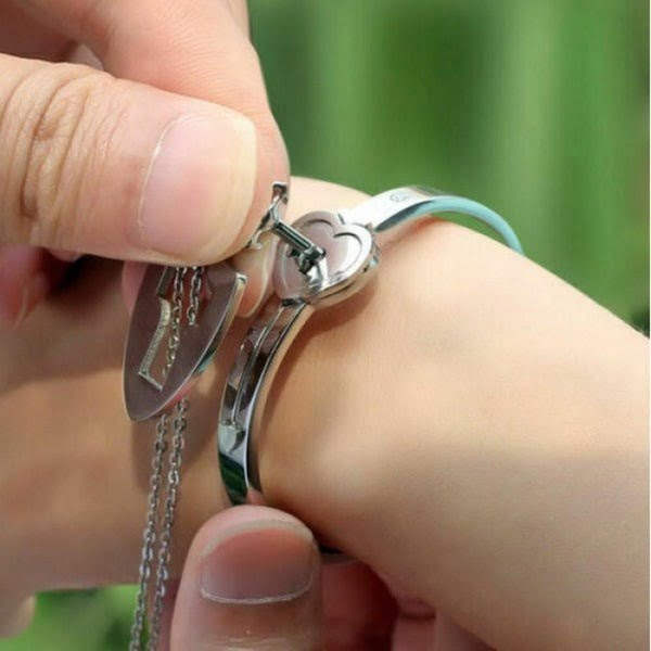Love Heart Lock Armband