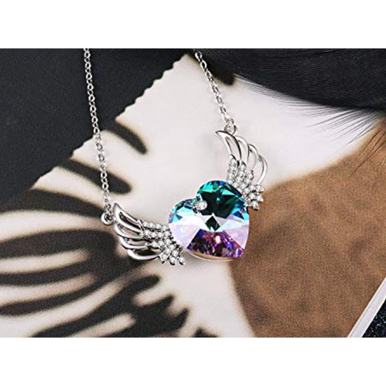 Diamonds Crystal Pendant Necklace